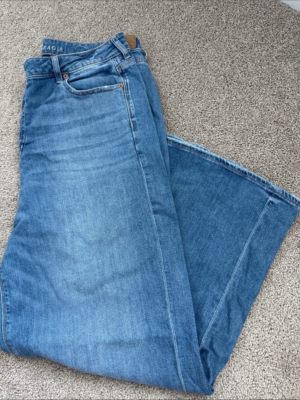 American Eagle Outfitters Super High-Rise Baggy Wide Leg Jeans - LONG